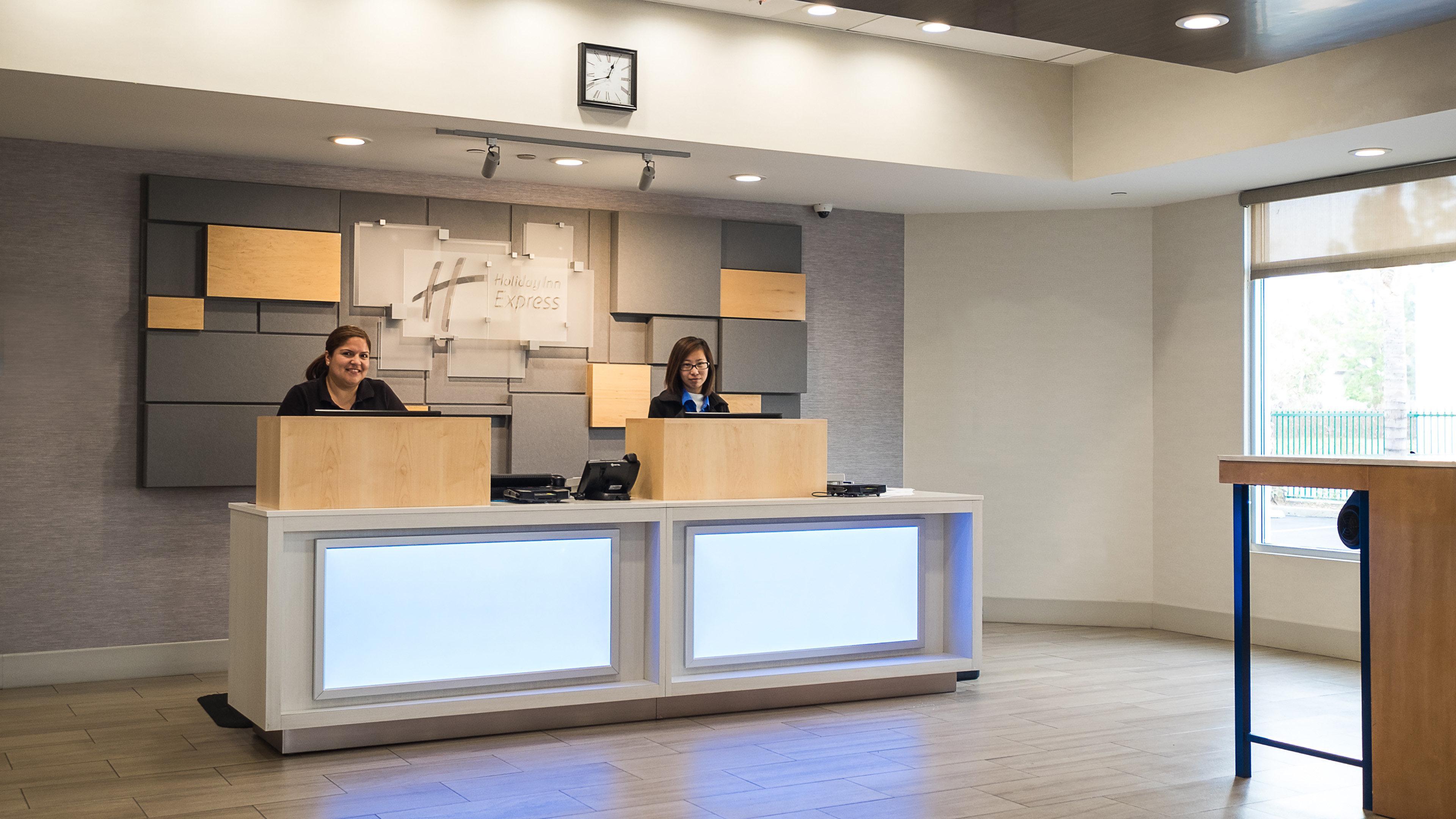 Holiday Inn Express Fullerton-Anaheim By Ihg Екстер'єр фото